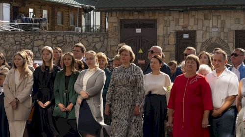 _7r30038